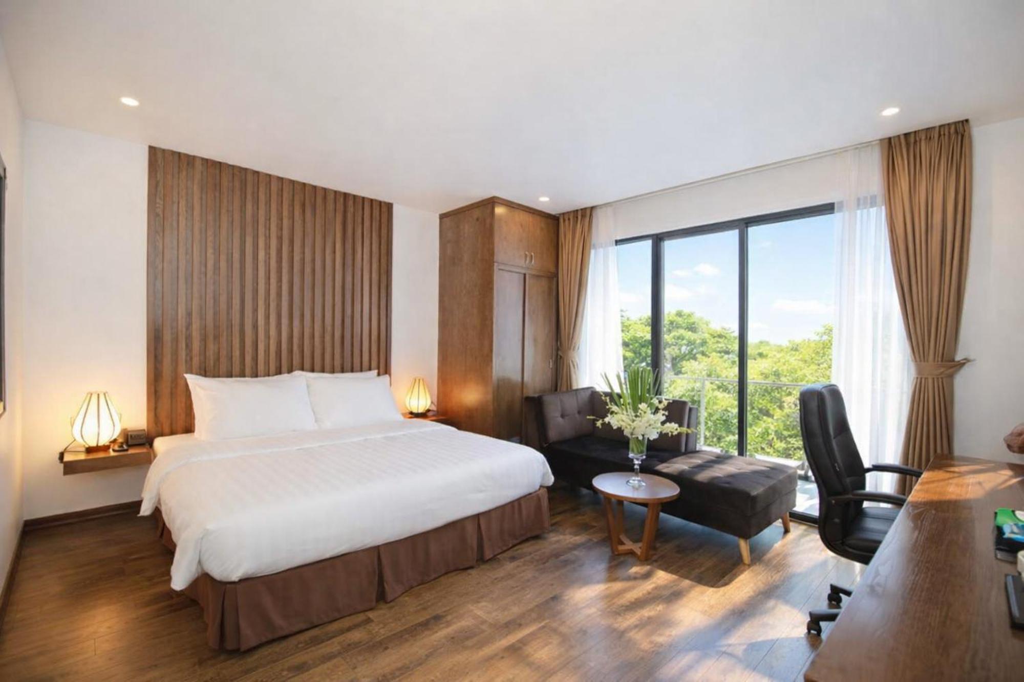 Inearth Hotel - 华夏商务酒店 — Photos 1